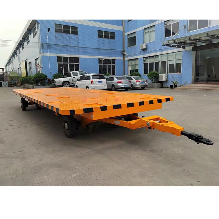 8.2T中型星空·体育（XK SPORTS）官方网站全挂车