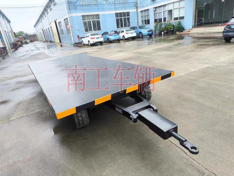 6吨牵引星空·体育（XK SPORTS）官方网站 工业全挂拖车