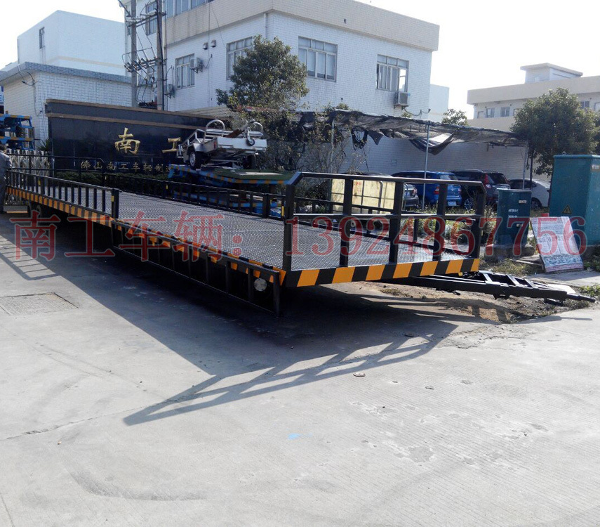 13米星空·体育（XK SPORTS）官方网站 液压刹车护栏星空·体育（XK SPORTS）官方网站7.jpg