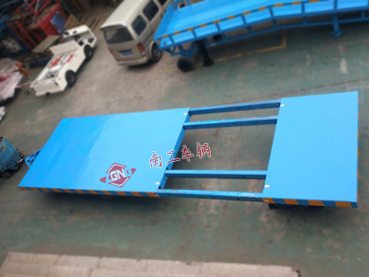 15吨可伸缩型星空·体育（XK SPORTS）官方网站I.jpg