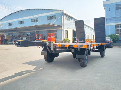 1679880214361947.jpg 3吨带爬梯工业牵引星空·体育(XK SPORTS)官方网站3I.jpg