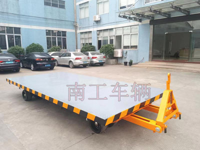 10吨中型牵引星空·体育（XK SPORTS）官方网站4I.jpg