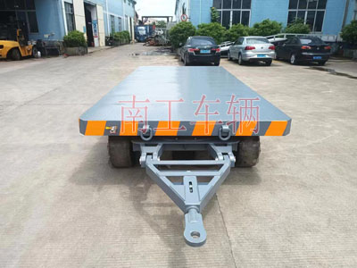 25吨重型工业星空·体育（XK SPORTS）官方网站全挂式牵引拖车底盘带牵引环4I.jpg