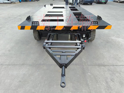 10吨预制方舱星空·体育（XK SPORTS）官方网站 拖车底盘4I.jpg