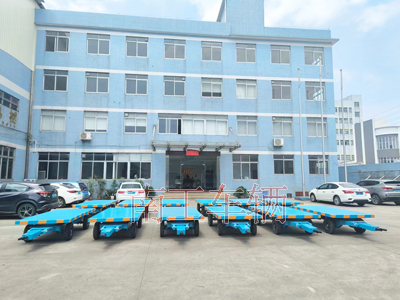 1717550405330645.jpg 3吨全挂式牵引星空·体育(XK SPORTS)官方网站可拆护栏1I.jpg