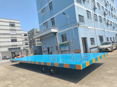 40吨4米宽重型星空·体育（XK SPORTS）官方网站 蓝色2I.jpg