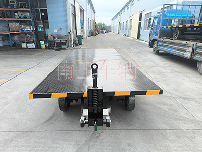 5吨全挂式星空·体育（XK SPORTS）官方网站 移动拖车底盘2I.jpg