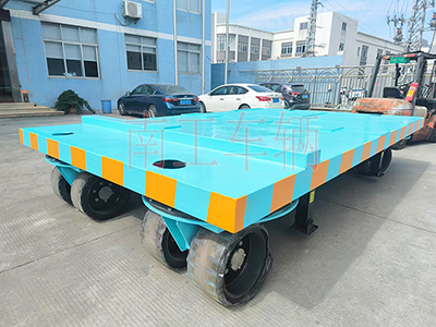 18吨重型星空·体育（XK SPORTS）官方网站 四个转盘工具拖车2I.jpg