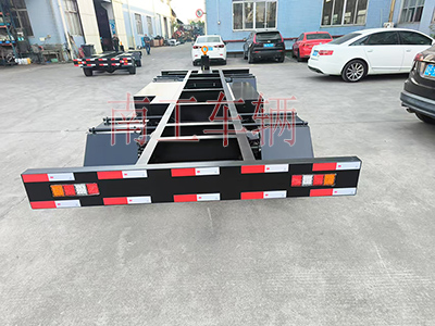 10吨自走式拖车底盘 电动星空·体育（XK SPORTS）官方网站2I.jpg