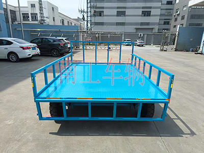 5吨下翻式护栏星空·体育（XK SPORTS）官方网站 全挂工具拖车2I.jpg