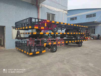 1768286497821422.jpg 8吨无动力牵引骨架星空·体育(XK SPORTS)官方网站带护栏4I.jpg